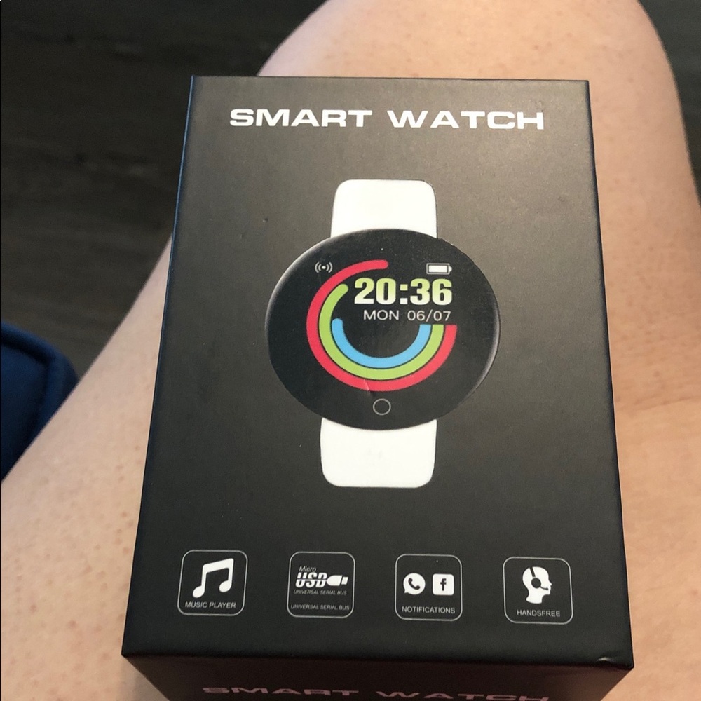 White Smart Watch Fitness Tracker - Smart Watch
